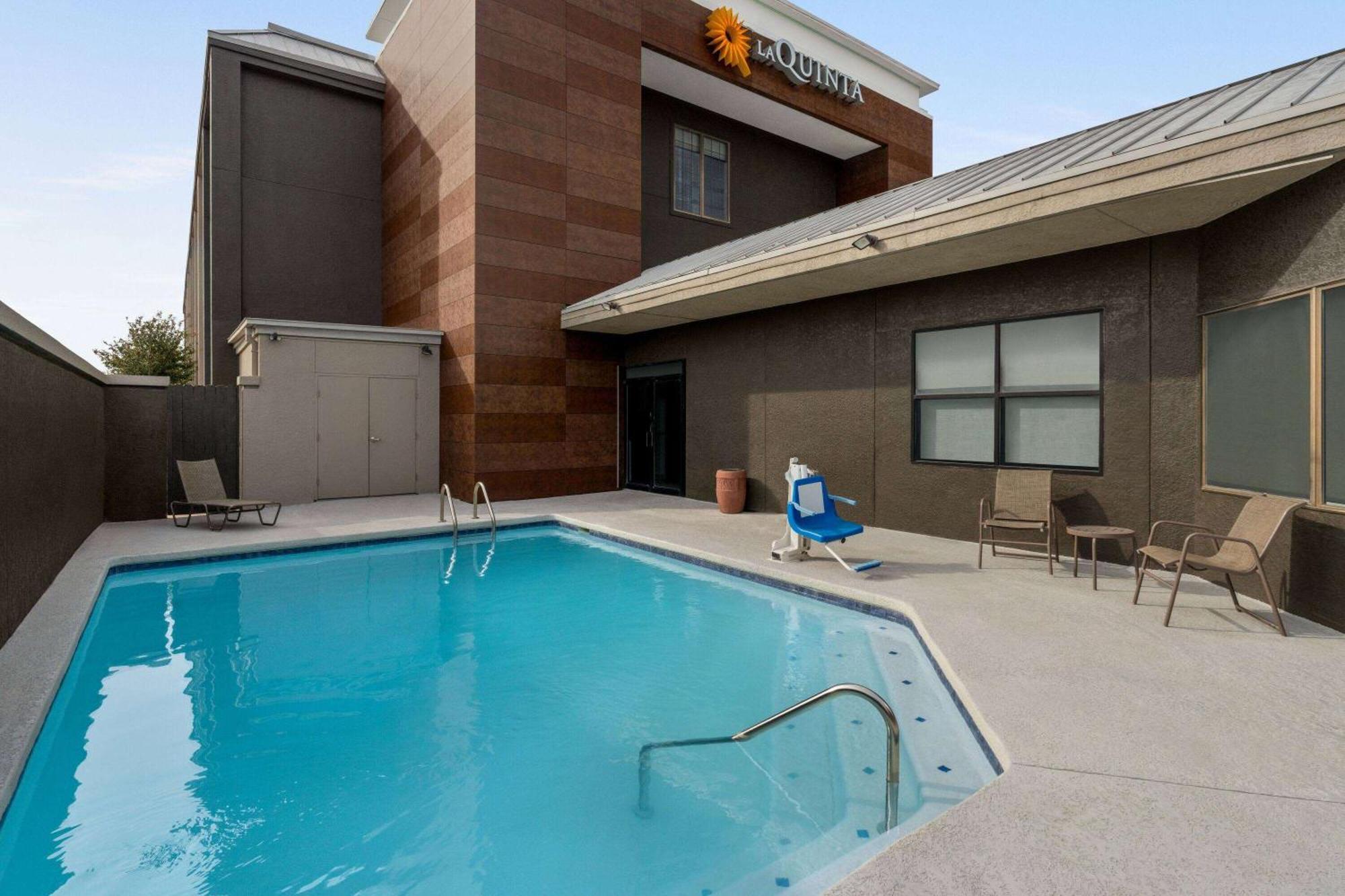 La Quinta By Wyndham Round Rock North Hotell Exteriör bild